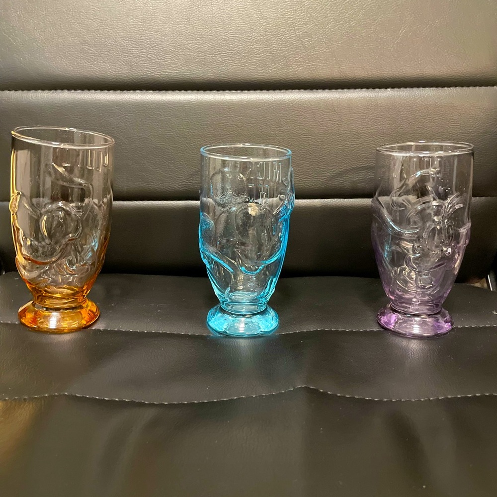 3 vintage 1970s made in Japan Walt Disney glasses as is